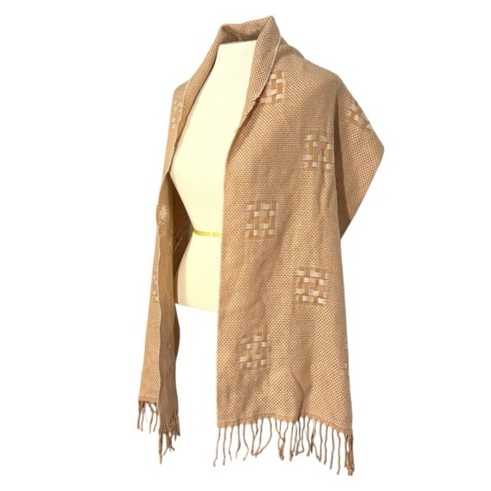 Caterina De' Medici Scarf One Size Fringe bottom Made in Italy Tan White Wool